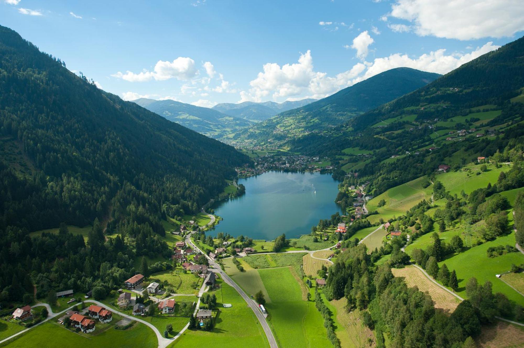 Familien- Sportresort Brennseehof Фельд-ам-Зее Экстерьер фото